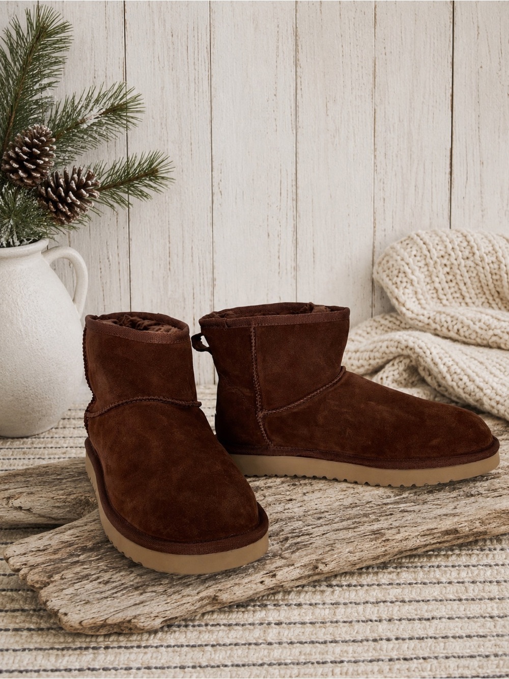Koolaburra by UGG Koola Mini II Mini Boots Brown Size 6 NWT